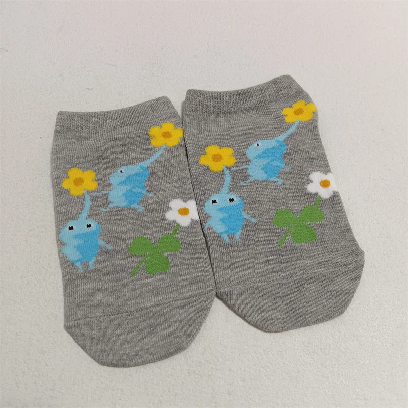 

Cute Cartoon Pikmin Children's Sos ort Sos Sweet Sle Four Seasons Universal Regular Thin ort Tube Height