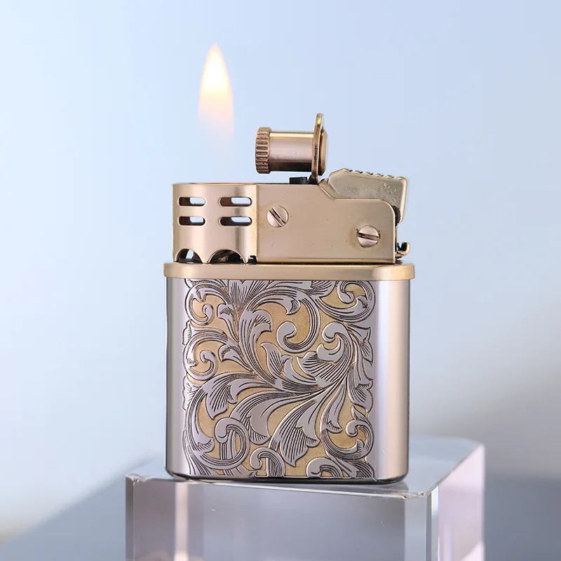 CHIEF Holding The National King Windproof Lighter and Pressing The Three-dimensional Relief Gift Lighter Gadgets for Men