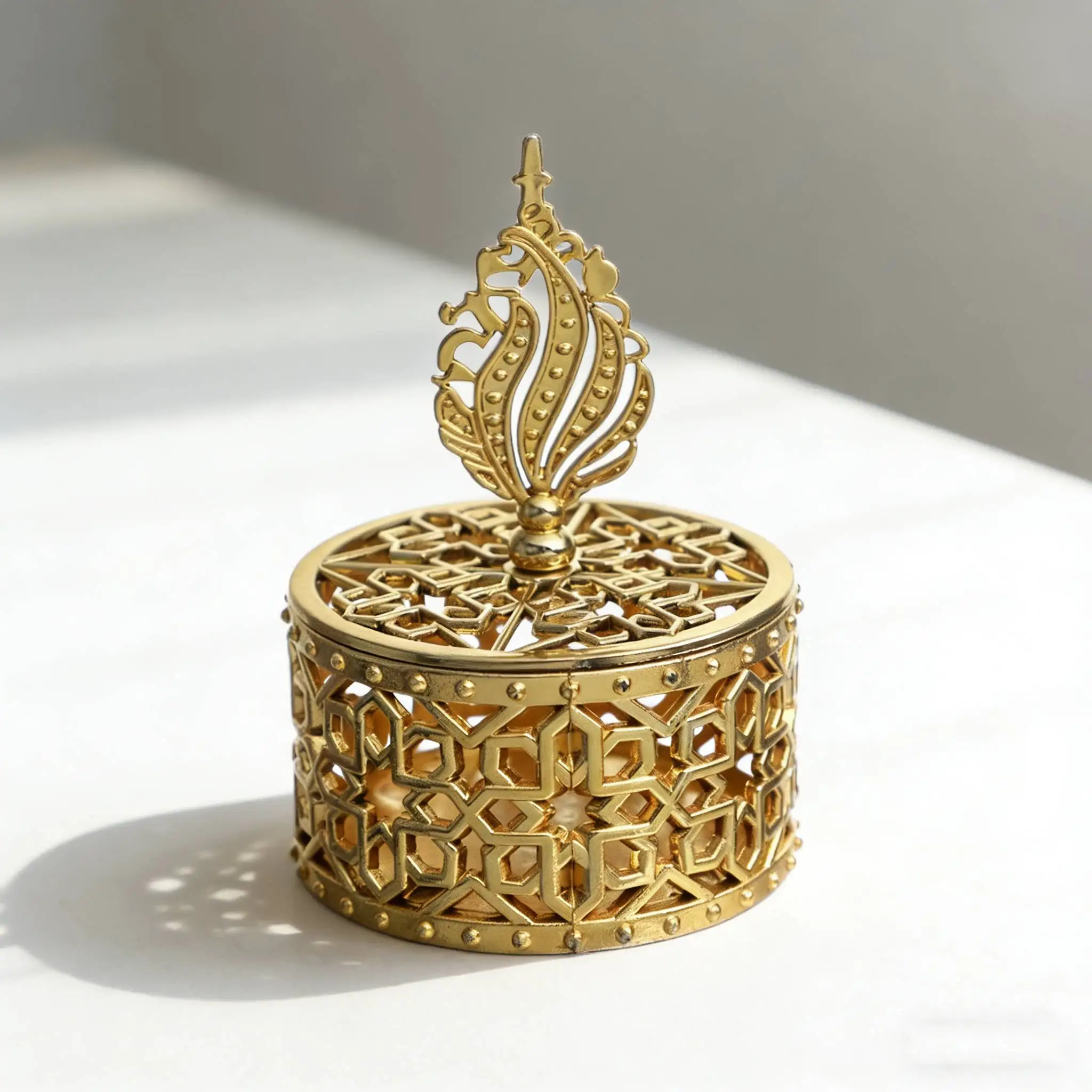 Golden round Candy Box for Wedding Party Middle East Arab Style Festival Celebration Gift Box