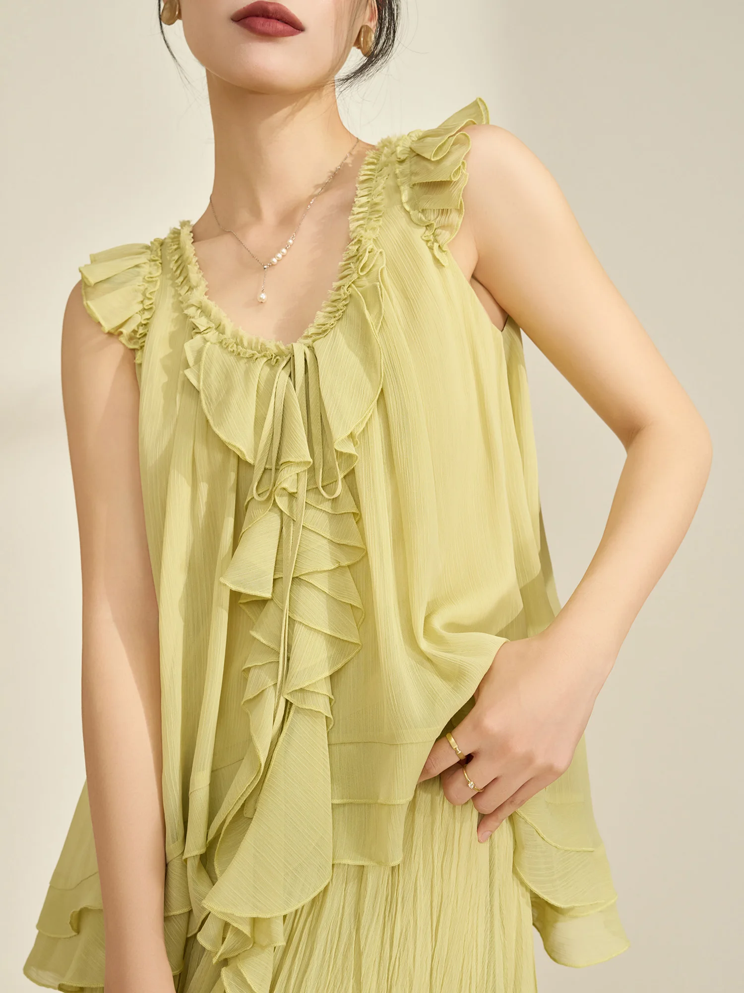 

Yellow Lace Hem Sleeveless Top And Half Skirt Set Textured Spring Fashion Women's Ensemble Casual Workwear Breathable Polyester