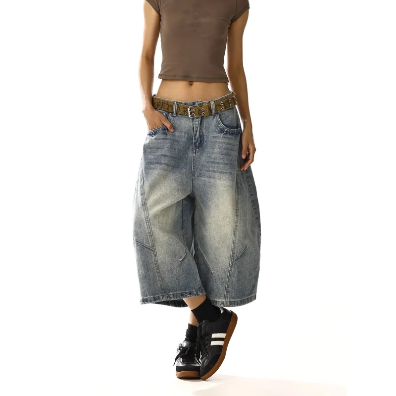 Damskie, luźne, szerokie jeansy unisex z podwiniętymi nogawkami, krótkie spodnie w stylu cool girl, damskie spodnie do łydki, proste spodnie, szorty jeansowe.