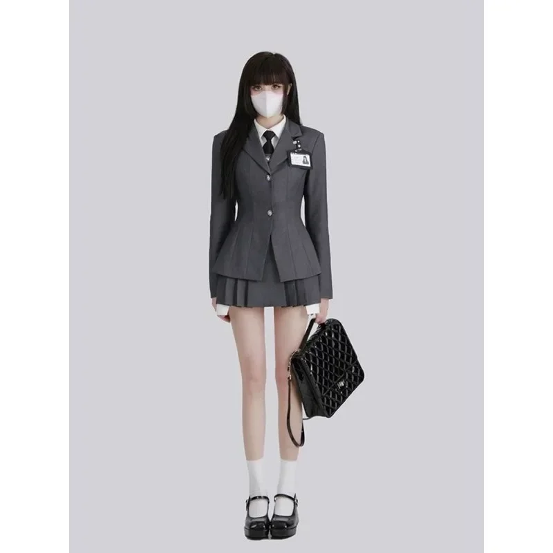 Conjunto de tres piezas para mujer, Blazer largo a la cintura con botonadura única, chaleco gris, Falda plisada gris, estilo universitario, 2023