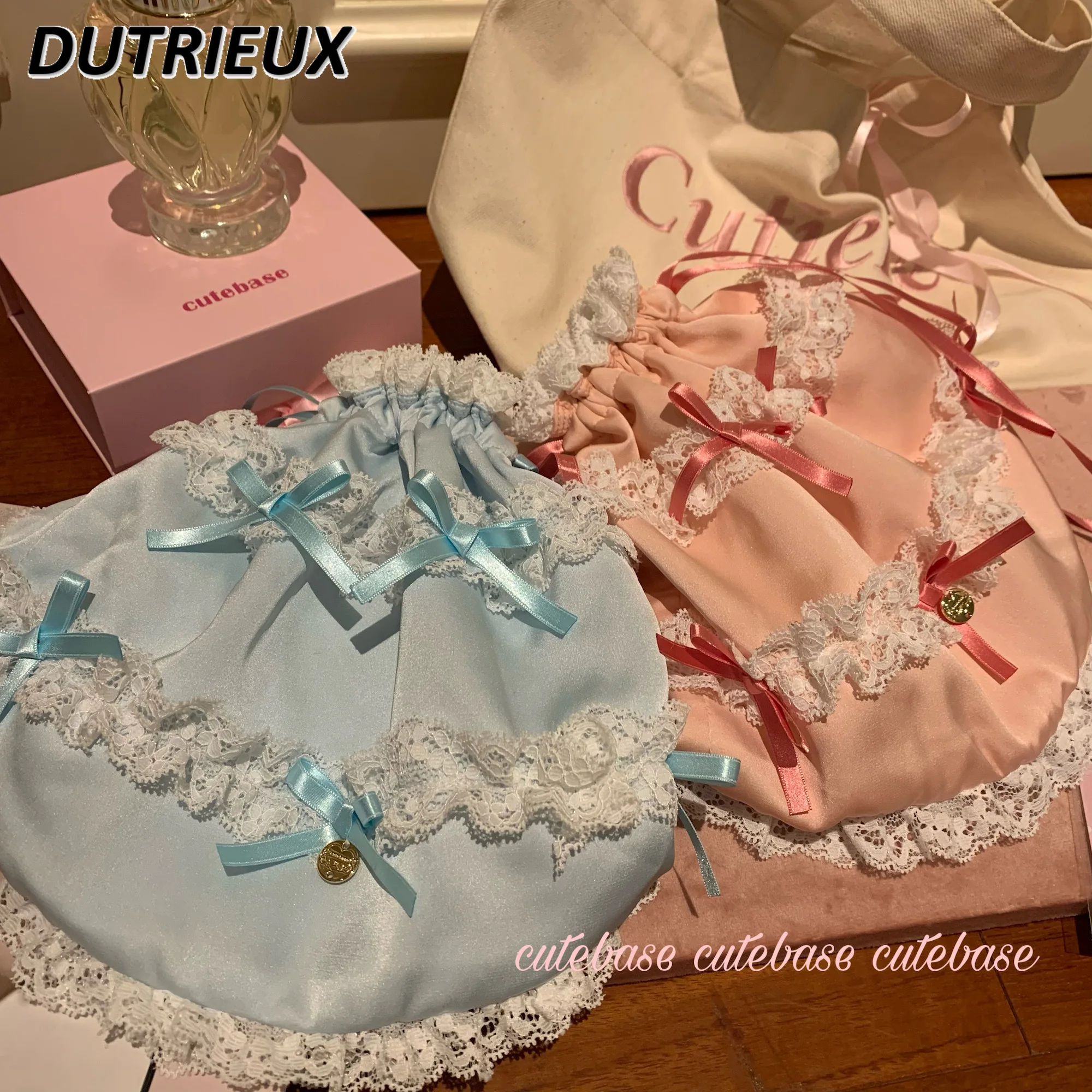 Sweet Cute Cake Storage Cosmetic Bag Lace Ribbon Drawstring Bowknot Ladies Bags Fashion Simple Elegant Women's Makeup Pouch