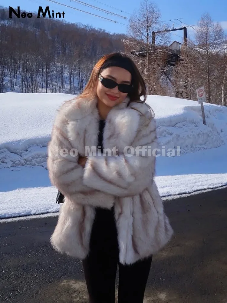 

Neo Mint Women Fluffy Faux Fox Fur Jacket Thick Warm Outerwear 2025 Winter Ins Hot Fashion Girls Oversized Gradient Fur Coat