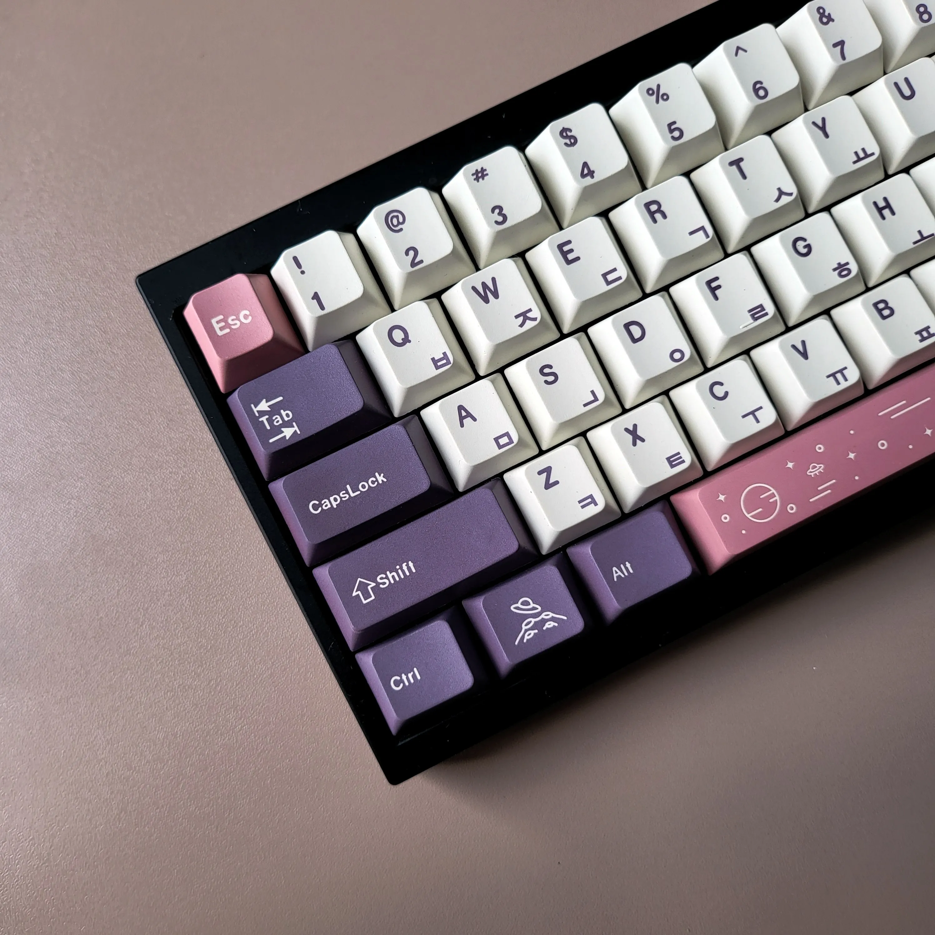 Imagem -05 - Cherry Purple Keycaps Grupo Pbt Alemão Espanhol Árabe Francês Coreano Tailandês Dye-sub Grande Conjunto Switches mx para Wooting Switch 75