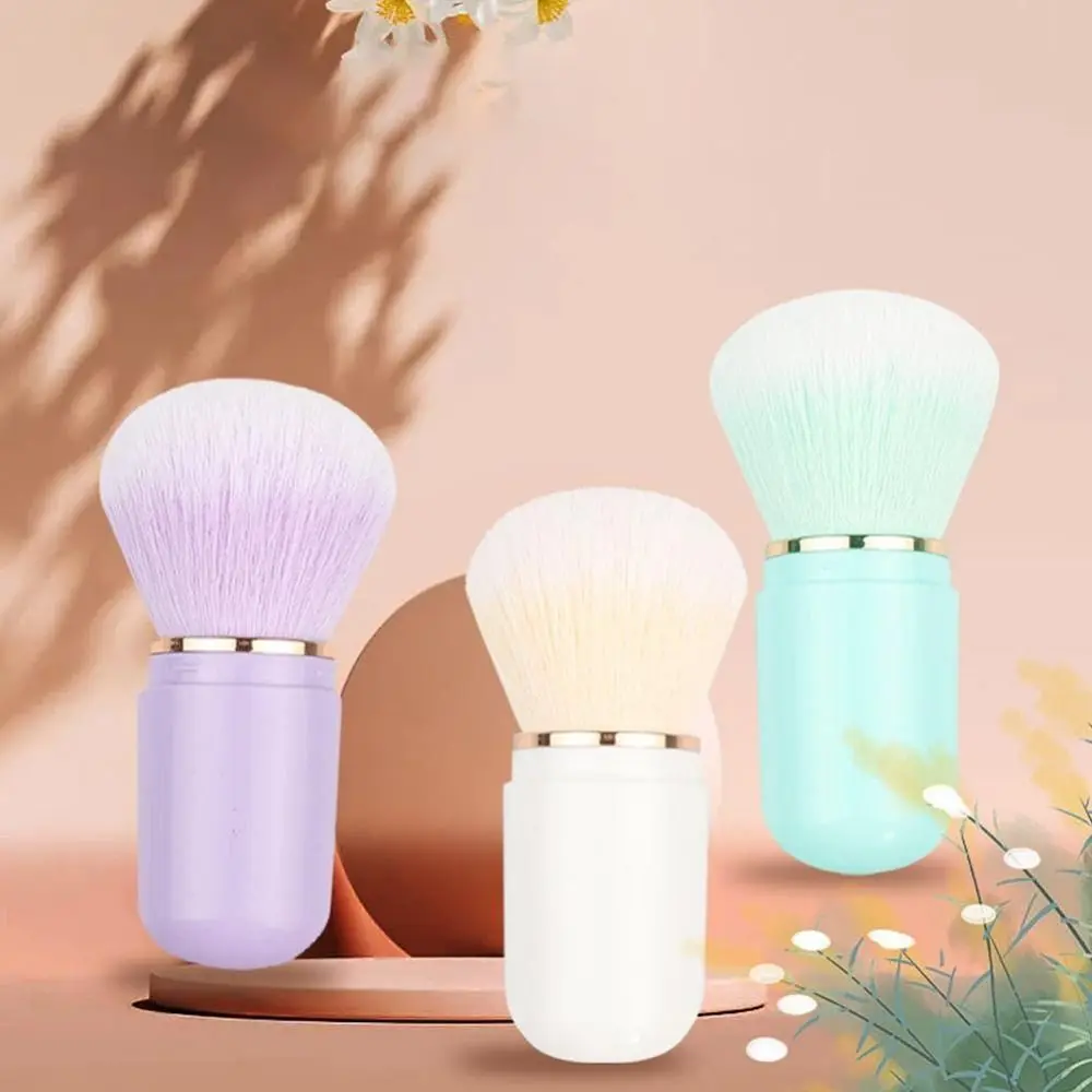 Pincel kabuki retrátil multifuncional, pincel fofo em formato de cápsula para blush, pincel de maquiagem para viagem em formato de cápsula