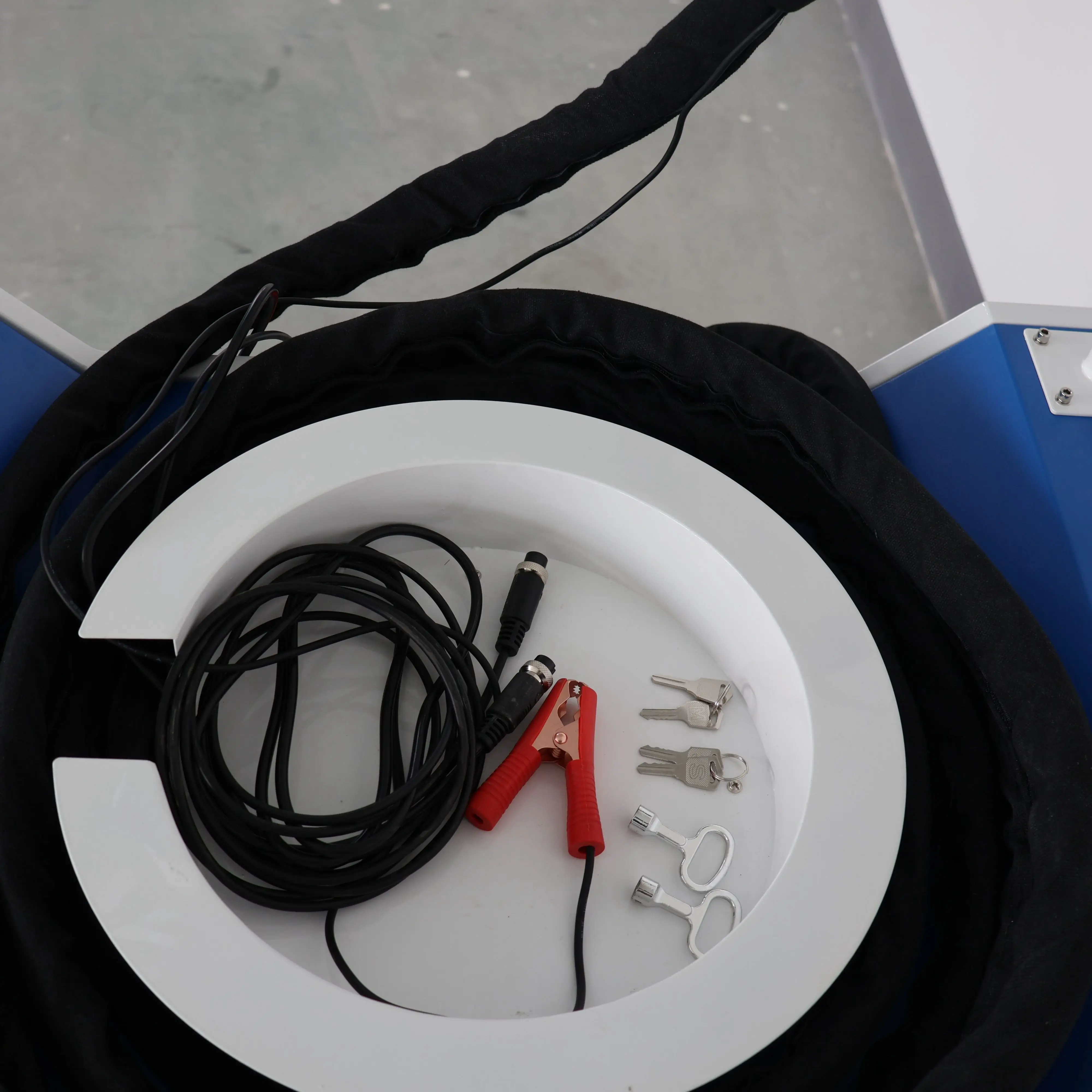

Professional laser machine 4in1 User-friendly welding machine Multifunctional Welding & Cleaning Machine