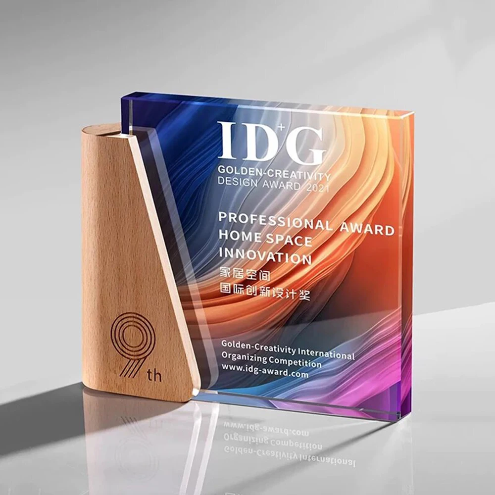 Luxury Custom K9 Crystal Trophy Custom UV Color Printing Laser Engraving Name Logo Corporate Employee Recognition Award Souvenir