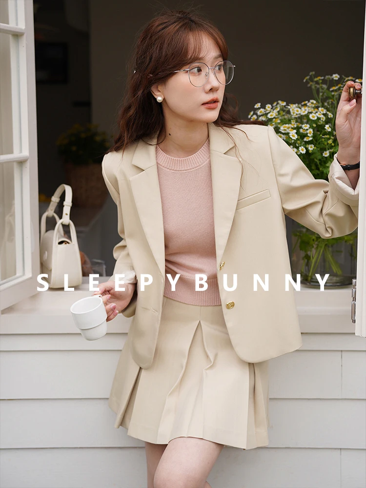 Blazer clásico de doble botonadura con hombros rectos y falda plisada, conjunto de dos piezas elegante y adelgazante