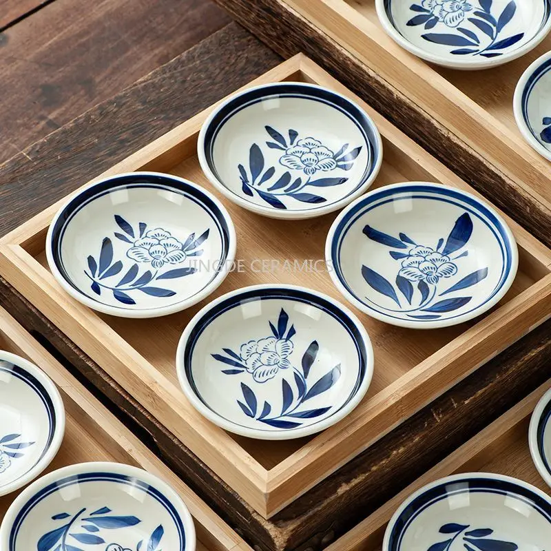 Underglaze Colored Ceramic Seasoning Dish Circular Snack Plate Japanese Style Dishes Wooden Storage Tray Restaurant Tableware