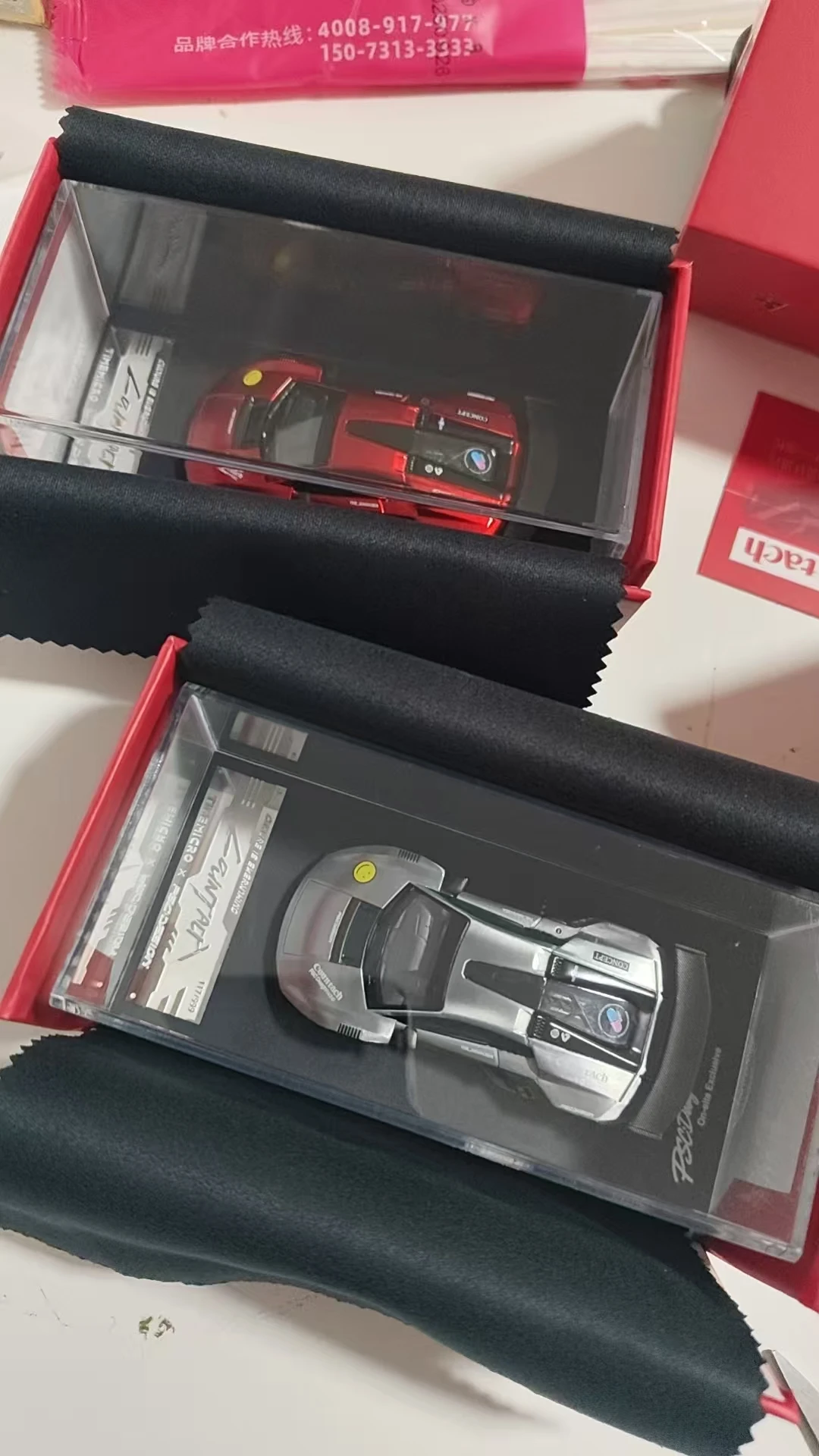 TM & PSC 1:64 카운타치 'V' 스칼렛 에뮬레이션 합금 자동차 모델