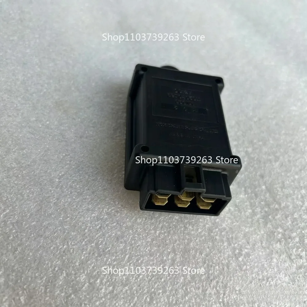 Suitable for TCM Isuzu C240 Forklift, Relay Timer, Warm-up Relay 8970405011
