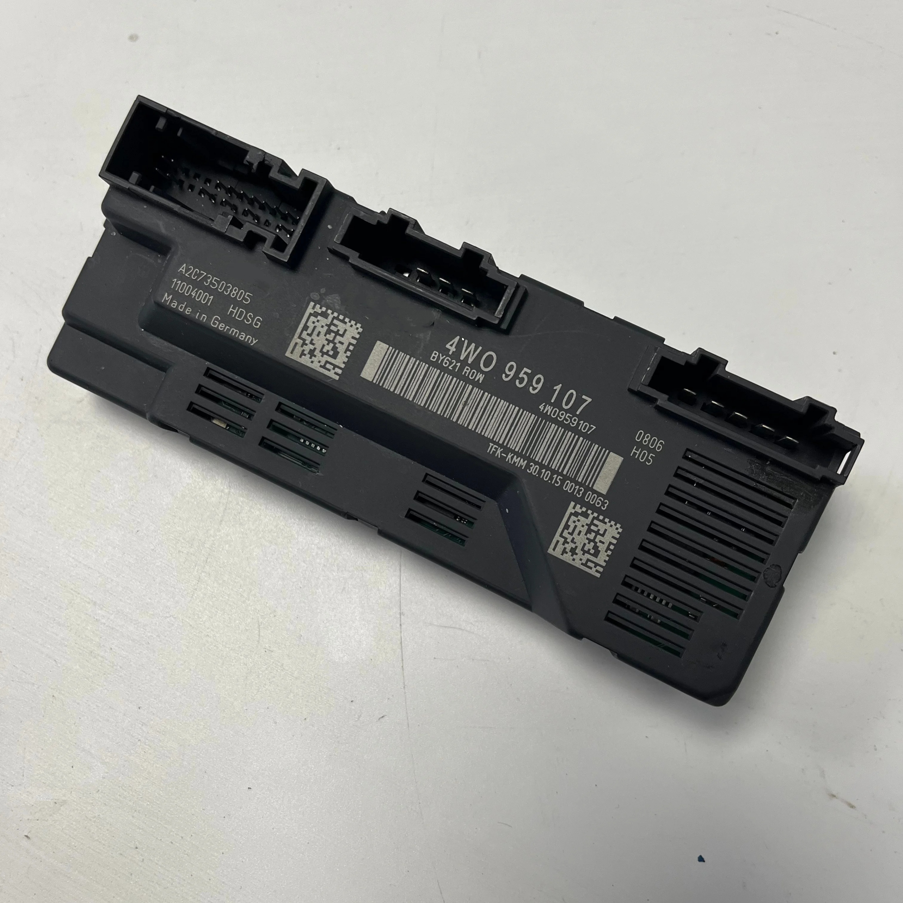4W0959107 Suitable for Bentley Flying Tail Cover Computer Bentley Continental GT Trunk Tail Cover Control Module Bentley Tian Yu