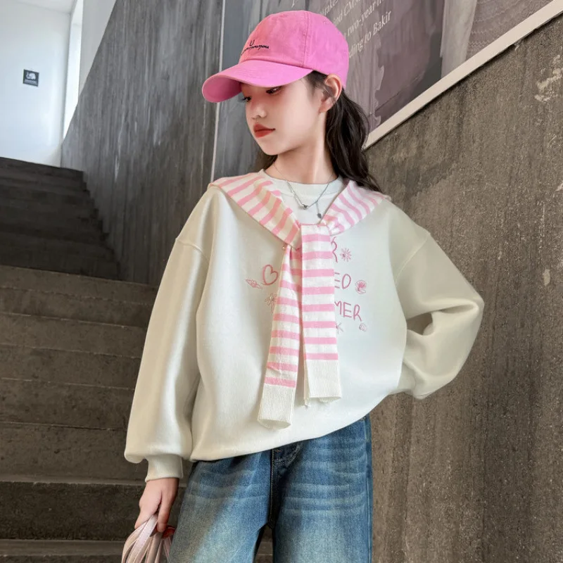 

Комплект из двух предметов для маленьких девочек, осенний корейский полосатый шаль для девочек-подростков, толстовка с буквенным принтом, детские широкие брюки для девочек