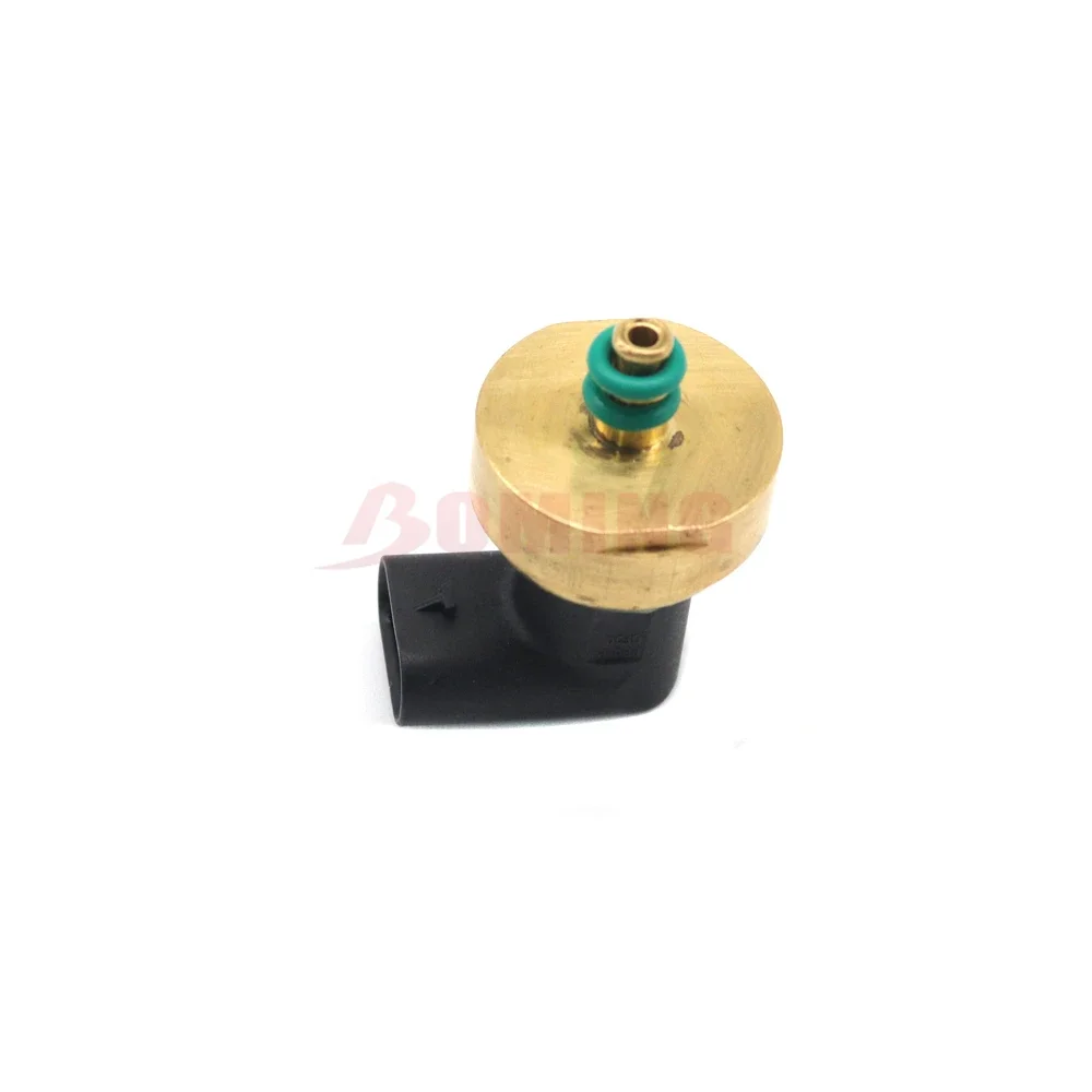 Fuel Tank Pressure Sensor A0009051100 For Mercedes-Benz C250 C300 C350 C63AMG CL600 CL65AMG E350 E400 E550 E63AMG E63AMG S