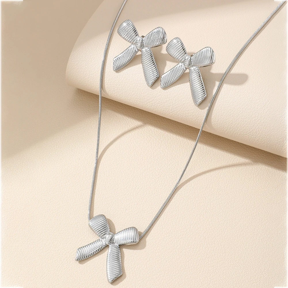 Stainless Steel Set Small Delicate Unique Bow Line Textured Necklace Earrings Two Piece Set For Women Jewelry Party Accessories