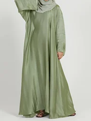 Women's solid color flared closed fashion robe - Middle East orientation