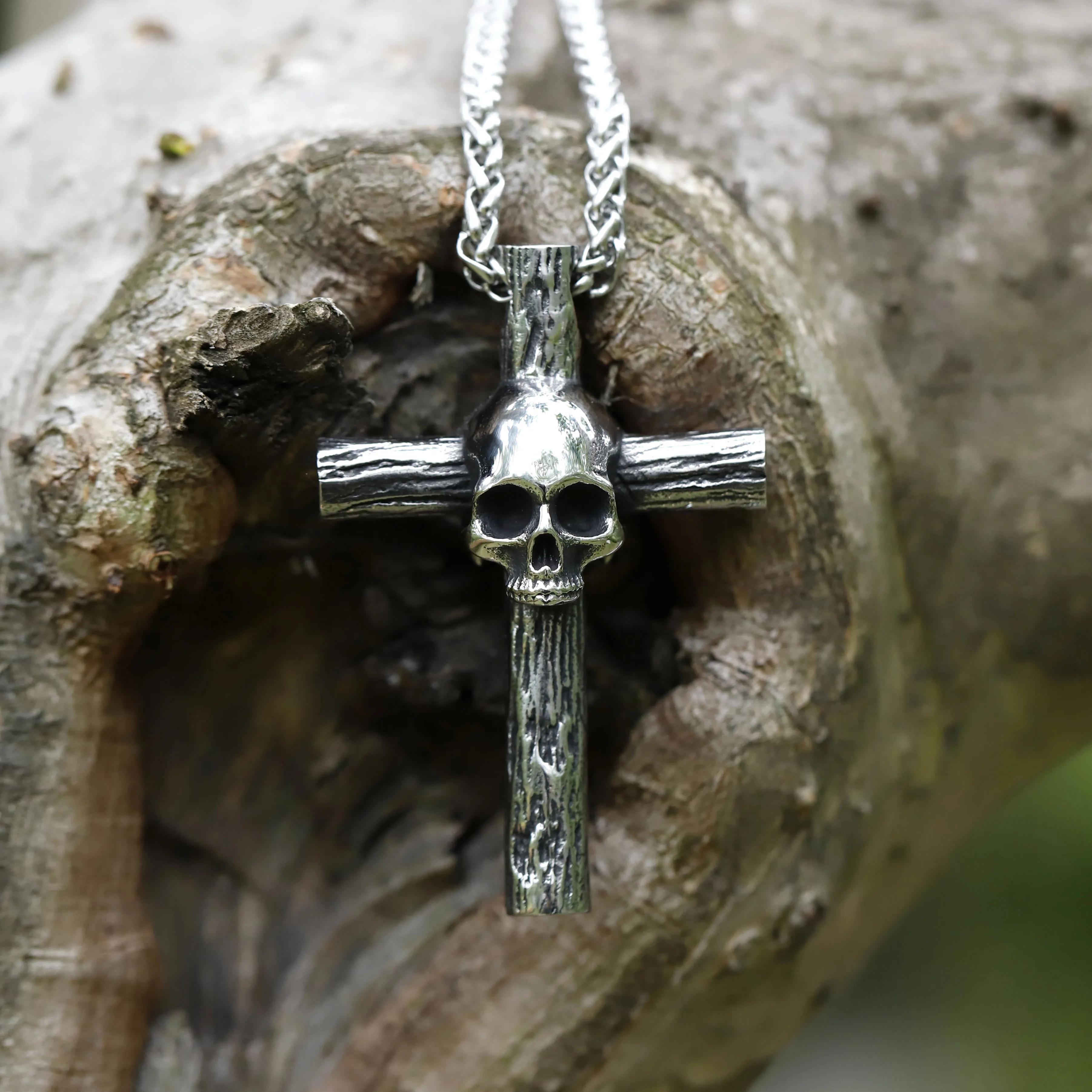 Collier pendentif tête de mort croix en acier inoxydable SION L pour hommes, bijoux de motard punk vintage, cadeau pour adolescents, livraison gratuite, nouveau