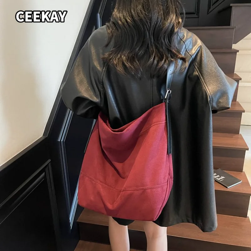CEEKAY Women's Tote Bag Camel Suede Texture Large Shoulder Handbag Black Strap Detail Zipper Daily Casual Minimalist Style