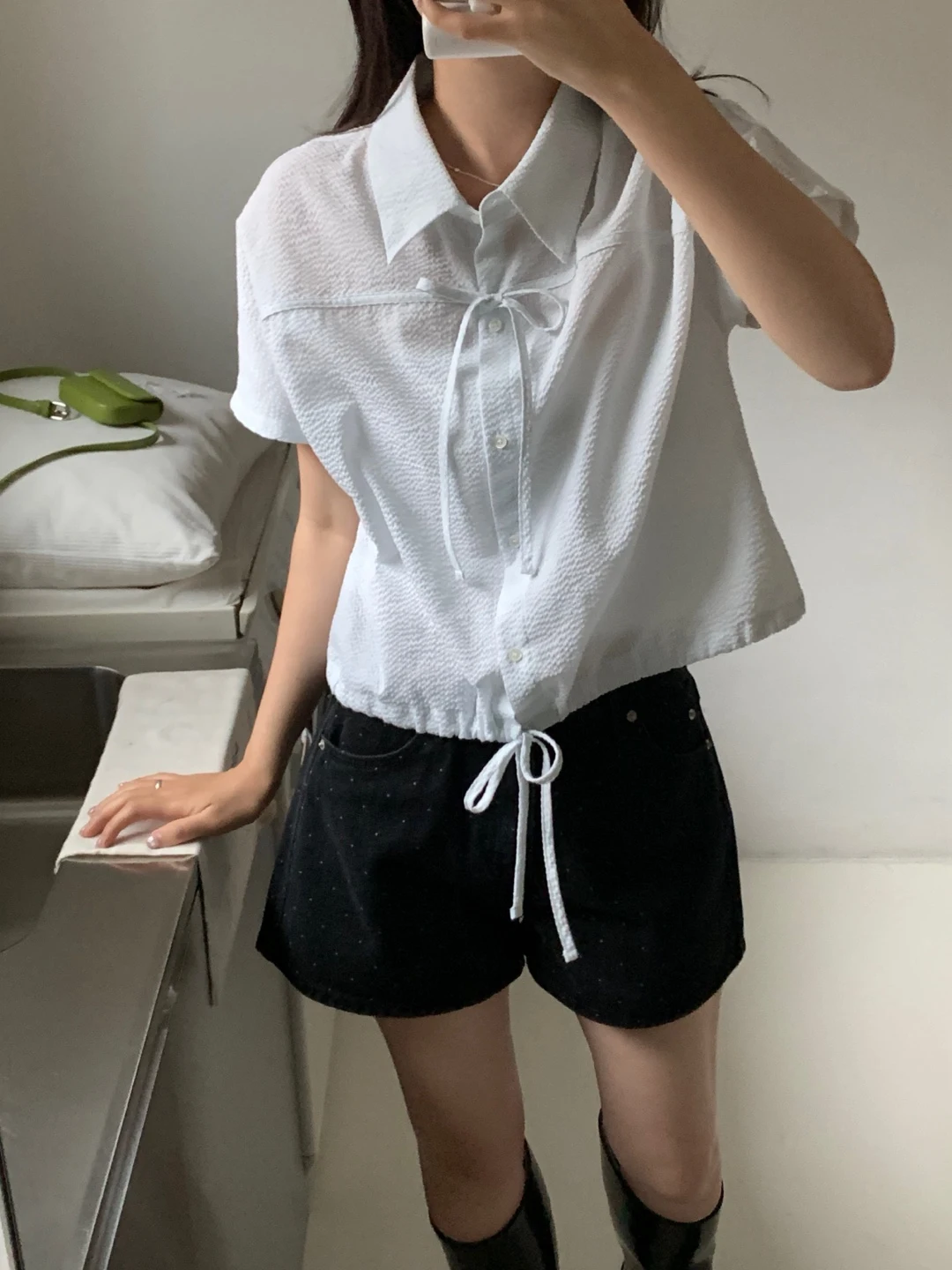 เสื้อคาร์ดิแกนเปิดคอทรงตรงสำหรับผู้หญิง ผ้าเนื้อสัมผัสพิเศษ ลายทางฟองอากาศ ลมอ่อนโยนในฤดูร้อน ติดกระดุมเม็ดเดียว รุ่น Sve irt