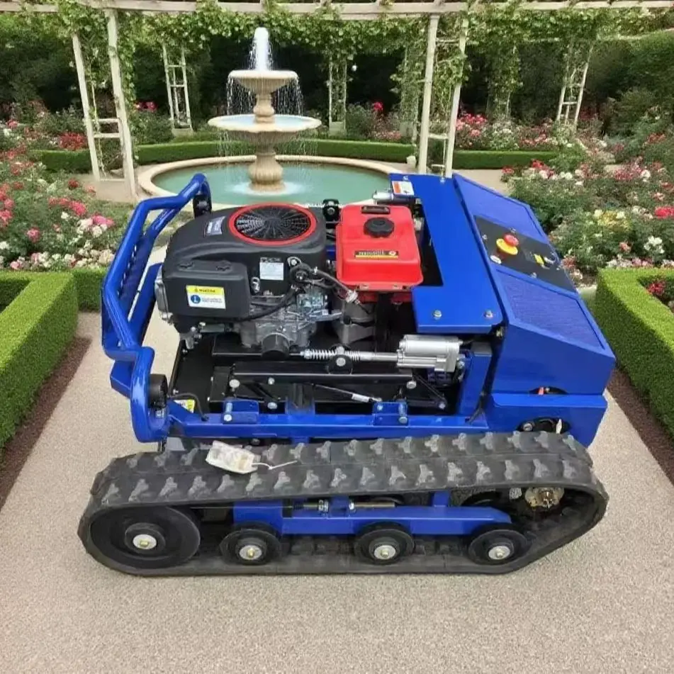 Gas-Powered Zero-Turn Mower with 45° Slope Safety800MM RC Lawn Mower & RC Precisiongives your garden a new look