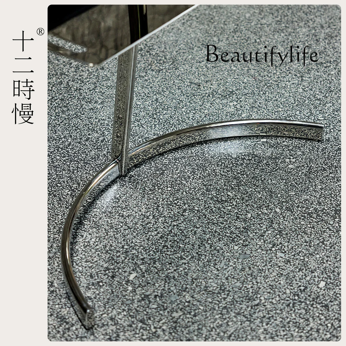 رف تلفزيون متحرك من الفولاذ المقاوم للصدأ حامل تلفزيون لغرفة المعيشة وغرفة النوم رف تلفزيون عالمي