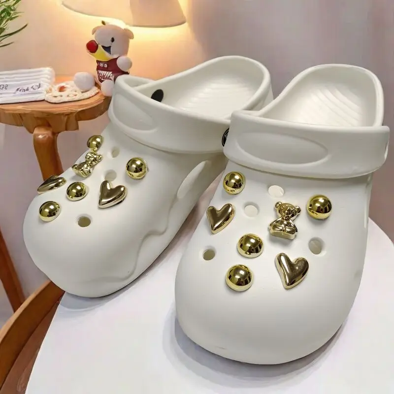 Whole Set Hot Sale DIY Hole Shoes Charms Black and white pearl bear Accessories Designer Quality Garden Shoe Decoration GirlGift