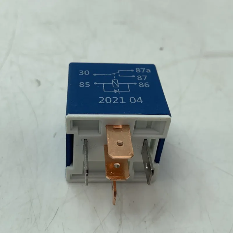 WG9716582301+013 relay for Sinotruk Howo Fuse Box Relay Golden Princetruck accessories 24V