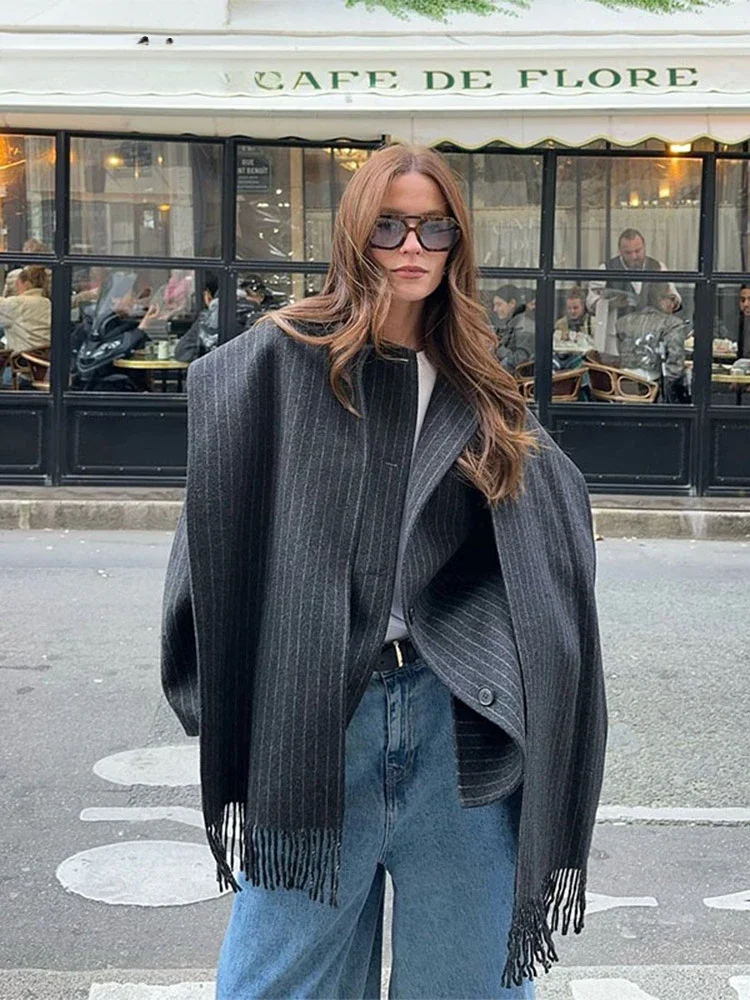 

Causal Fashion Striped Scarf Collar Short Jacket Women Wool Blend Single Breasted Crop Coat 2024 New Autumn Street Warm Outwear