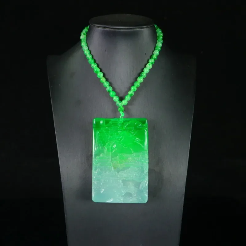 

Natural High-ice Quartzite Jade Landscape Brand, Atmospheric Exquisite Necklace Jewelry
