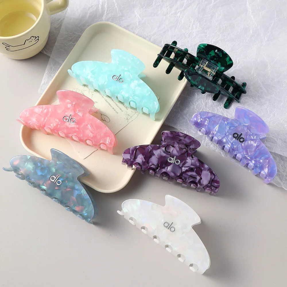 Alo Hair Clip - Flowing Light Style Hair Clip with Shark-shaped Hairpin