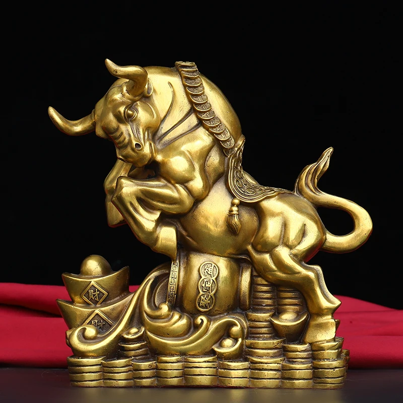 bronze statue Money rolling cow size: length 20, width 9, height 15cm, weight 2.42kg