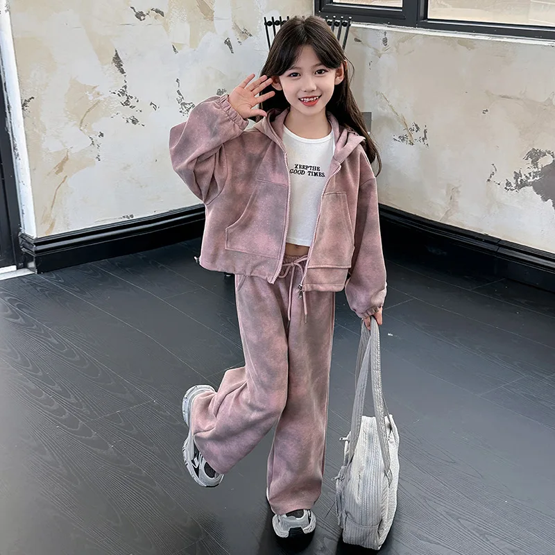 

Girls Suit 2024 Autumn New Childrens Clothing Girls Baby Cool Hoodie Coat Dirty Dirty Pants Two Sets Casual Simple Daily