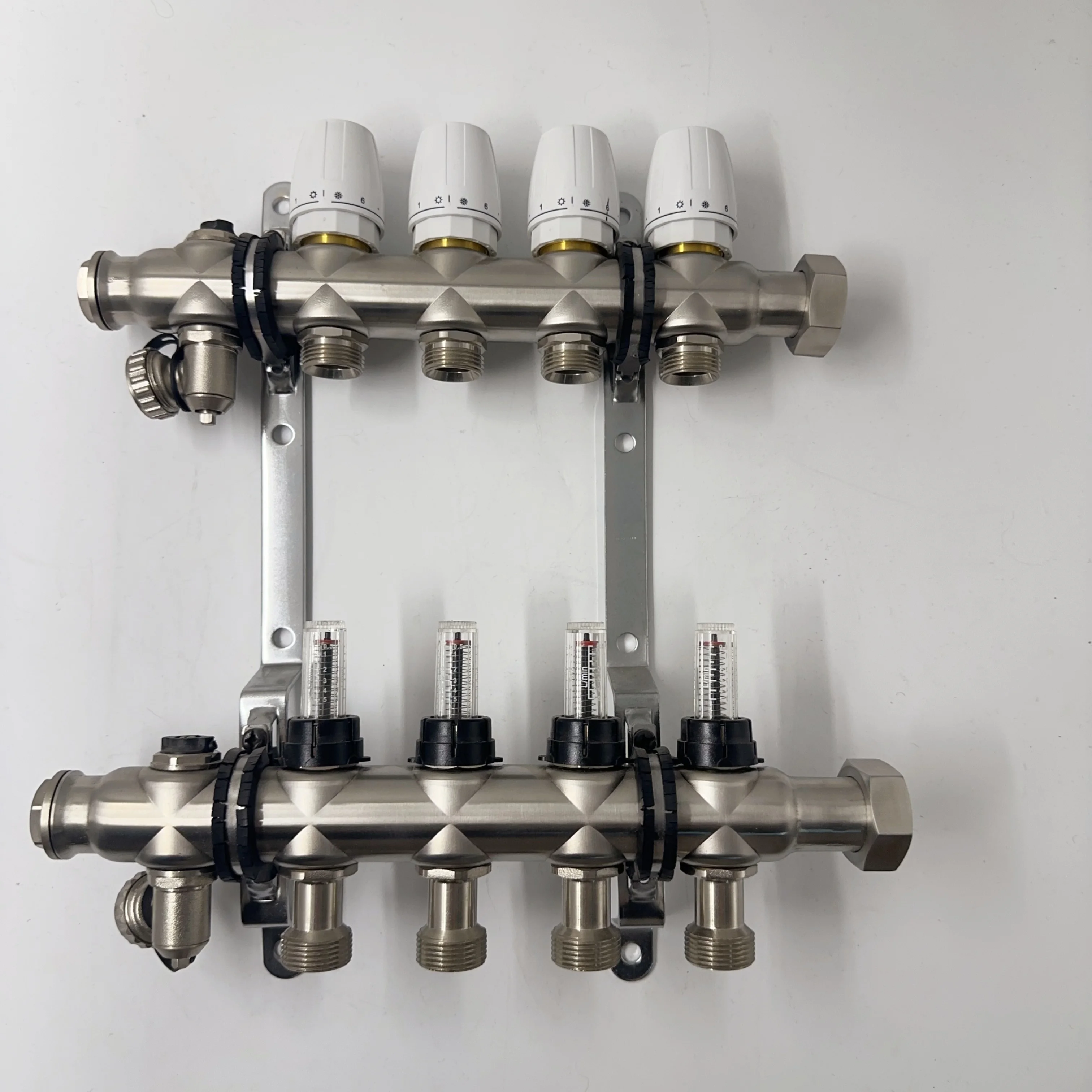 Traditional Underfloor Heating System Manifolds for Apartment Use Stainless Steel with Flowmeter and Heating Thermostat
