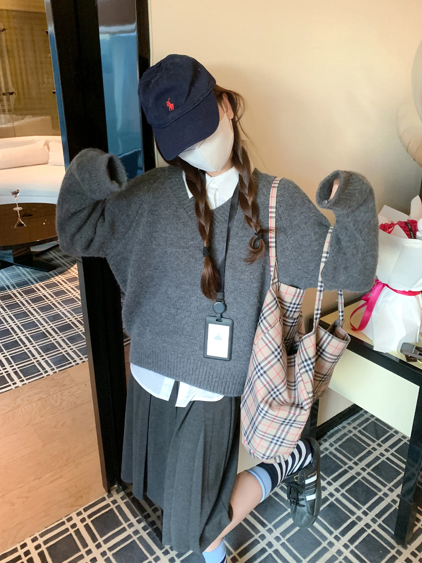 

Свободный женский свитер V-Ne, корейский вязаный топ с v-образным вырезом, ранняя осень, повседневная внутренняя одежда, удобный трикотаж