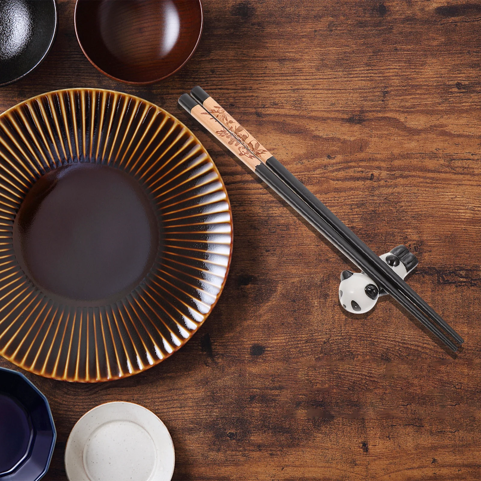 

2pcs Panda Wooden Chopsticks Ceramic Rest Set Non-Slip Reusable For Hot Pot Home Tableware Cooking Eating Household