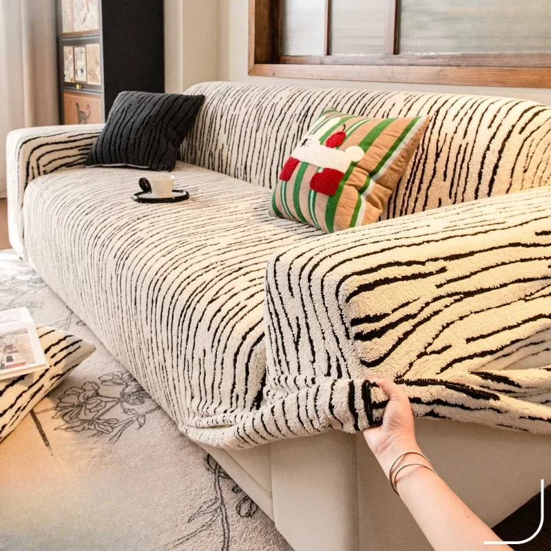 Retro Plush Sofa Cover High Elasticity Fully Covered Anti Slip Sofa Covers Dust Anti Cat Scratch Resistant Sofa Protection Pad