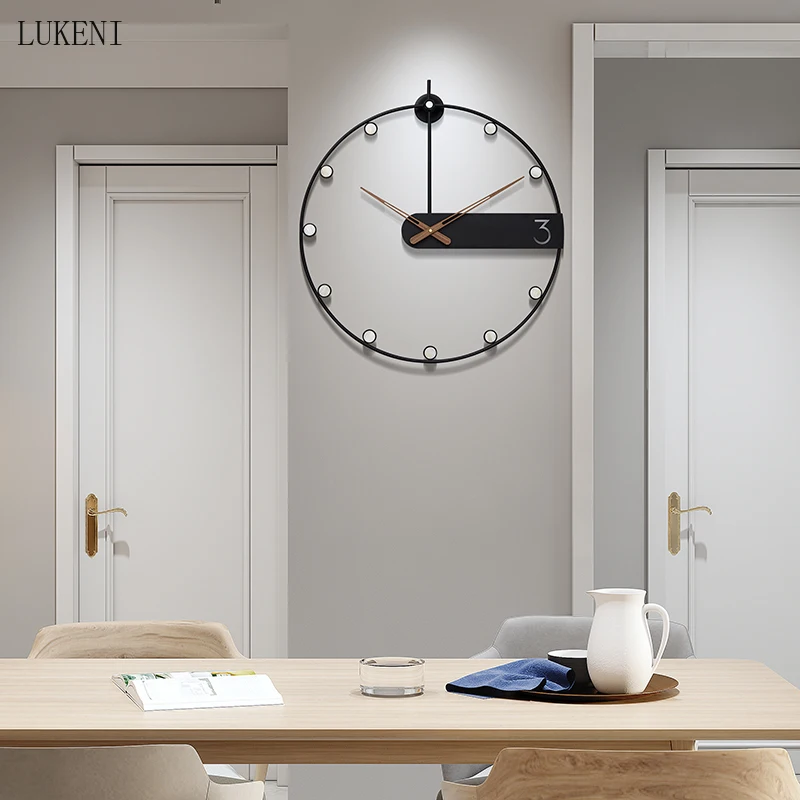 Light Luxury Wall Clock Mute Simple Quartz Clock Large Clock Living Room Creative Nordic Modern Fashion Clock