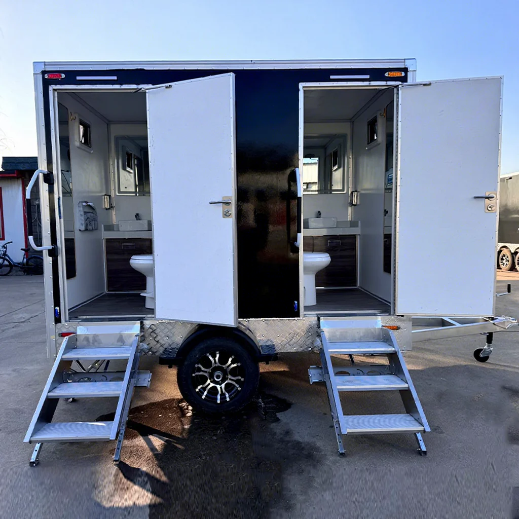 Mobile Restroom Circulation Flush System Separate Water Tanks Stabilizer Legs Remote Outdoor Construction Mobile Sanitary Room