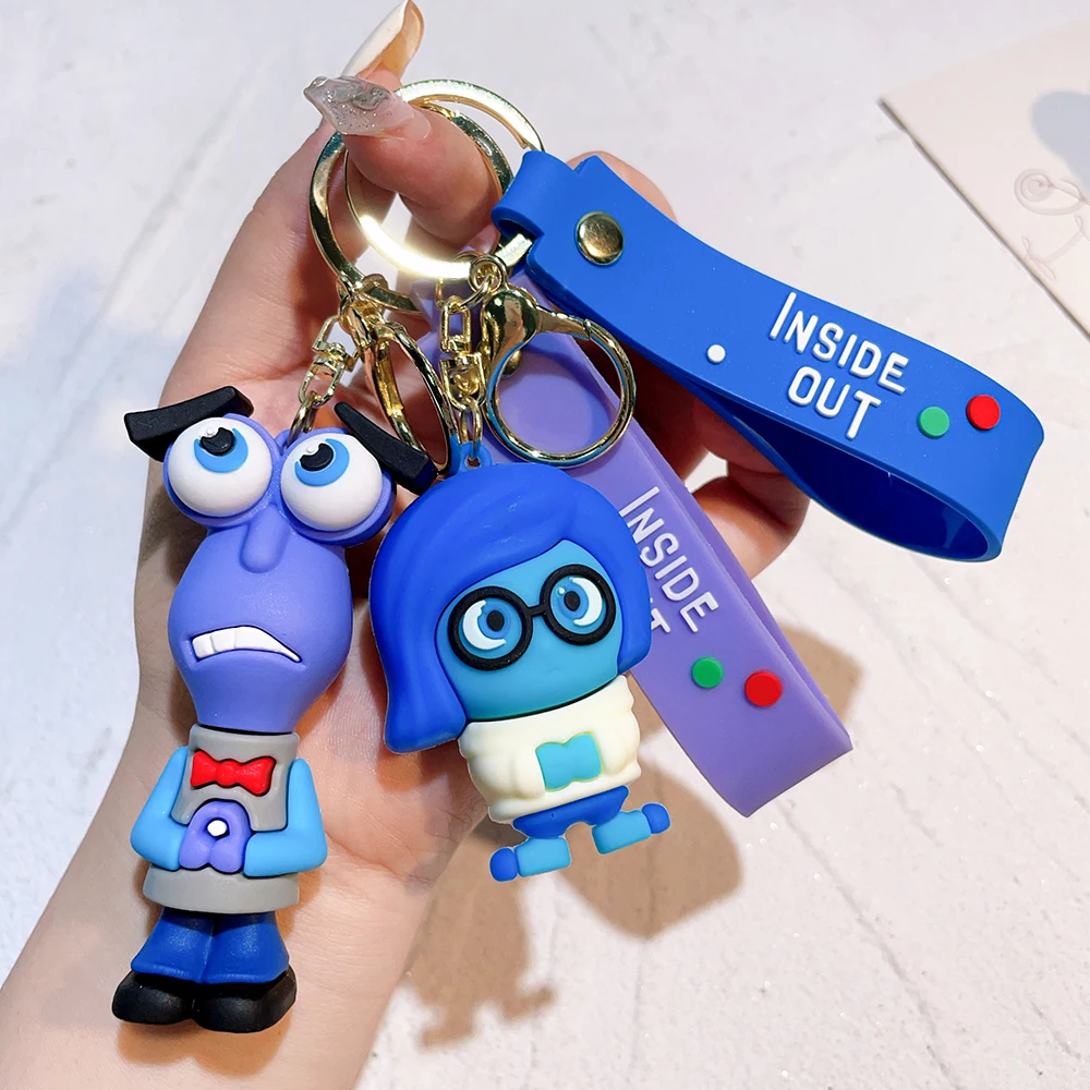 Disney Inside Out 2 Moive Joy Sadness Fear Disgust Figures Porte-clés de dessin animé Sac Porte-clés de voiture Porte-clés Cadeaux de Noël