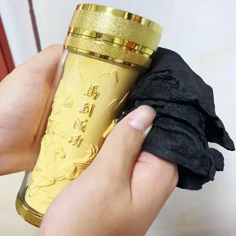 Eco-Friendly Scouring Pad: Streak-Free Cleaning Towel for Glass and Multiple Surfaces