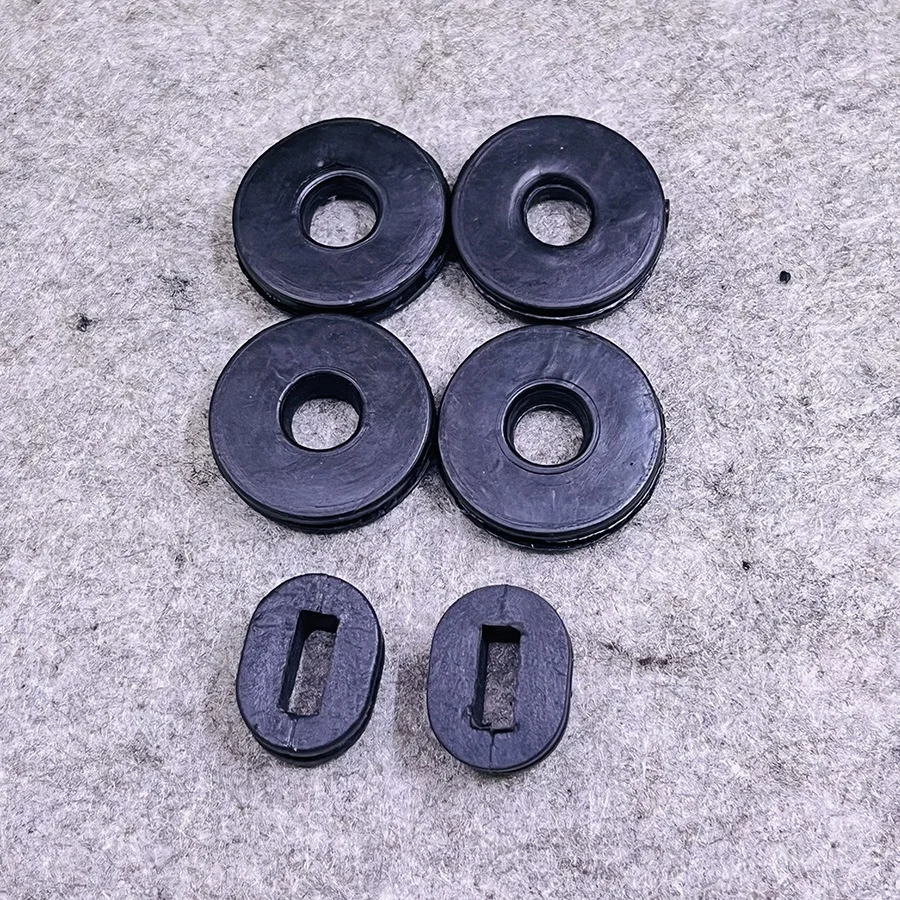 Motorcycle Rubber Grommets Bolts Single Side Panel Cover Grommets Fairing Washer for Honda Suzuki GS125 Motorcycle Grommet