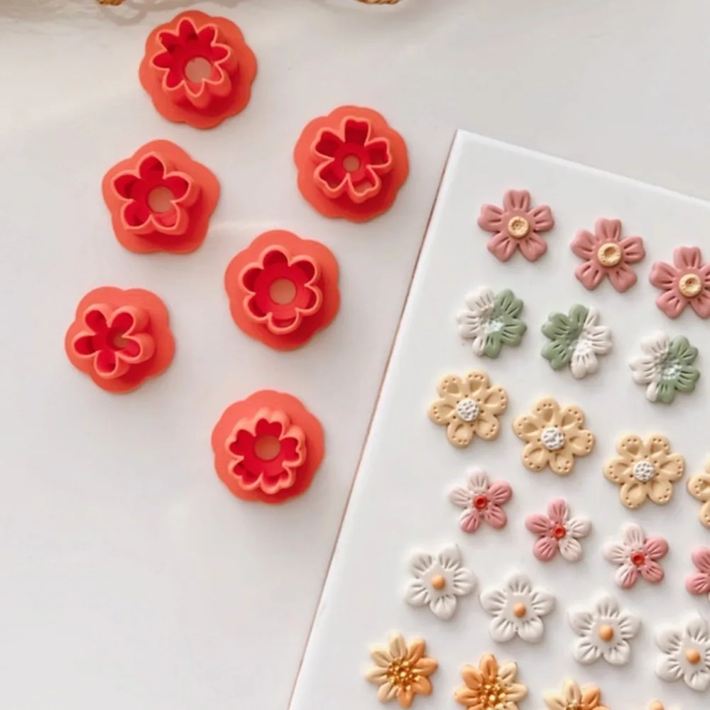 

Мини-цветок, резак для полимерной глины, маленькая форма для резки цветов для полимерной глины, DIY глина, ювелирные изделия, серьги-гвоздики, художественные принадлежности для хобби