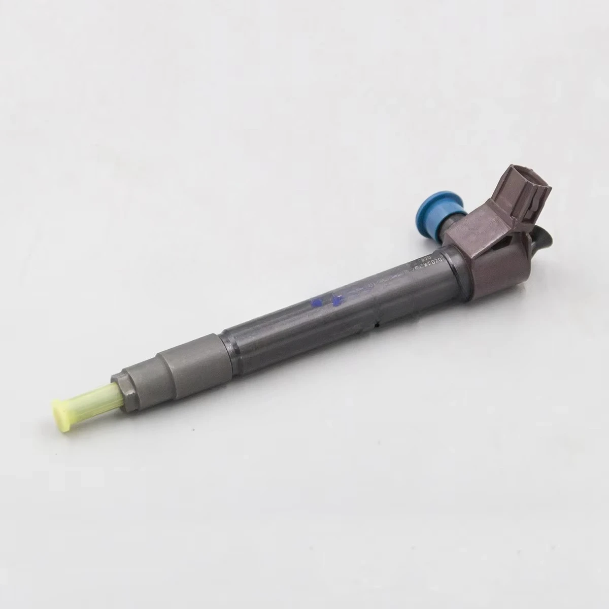 

New Fuel Common Rail Injectors 23670-0E010 23670-09420 23670-19015 1GD 2GD Injector