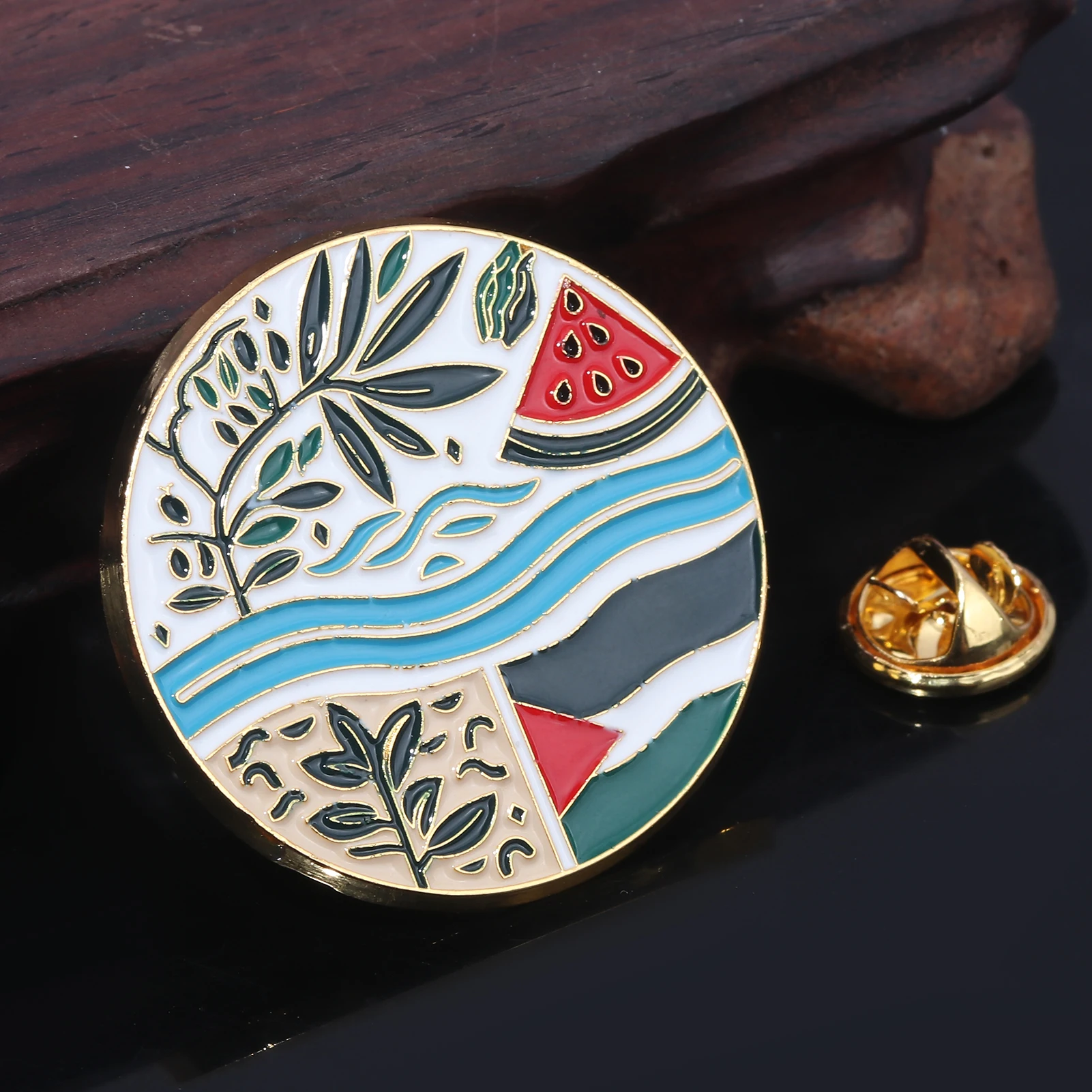 Enamel Watermelon River Leaf Flag Brooch Support State of People Against War Metal Pin Men Women Backpack Jewelry Accessories