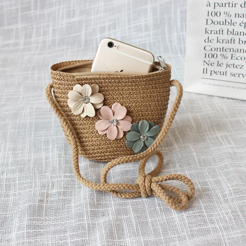 Crossbody Bag New Summer Children Beach Flower Straw Bag 3-7 Old Years Lovely Kids Holiday Travel Beach Bags