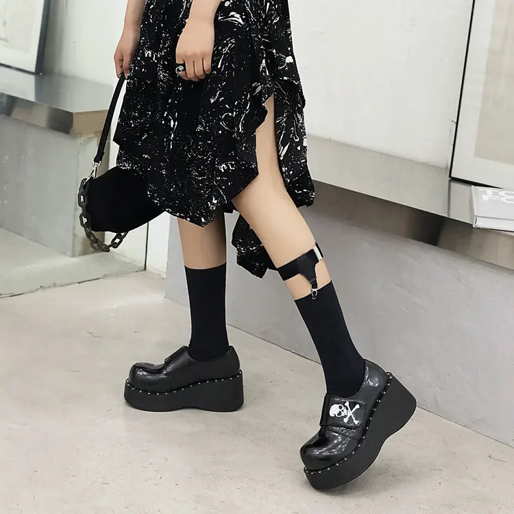 Dropshipping New Punk Style Dark Skull Retro Mary Jane Shoes Women\'s Shoes Wedge High Platform Casual Women\'s Single Shoes 34&43