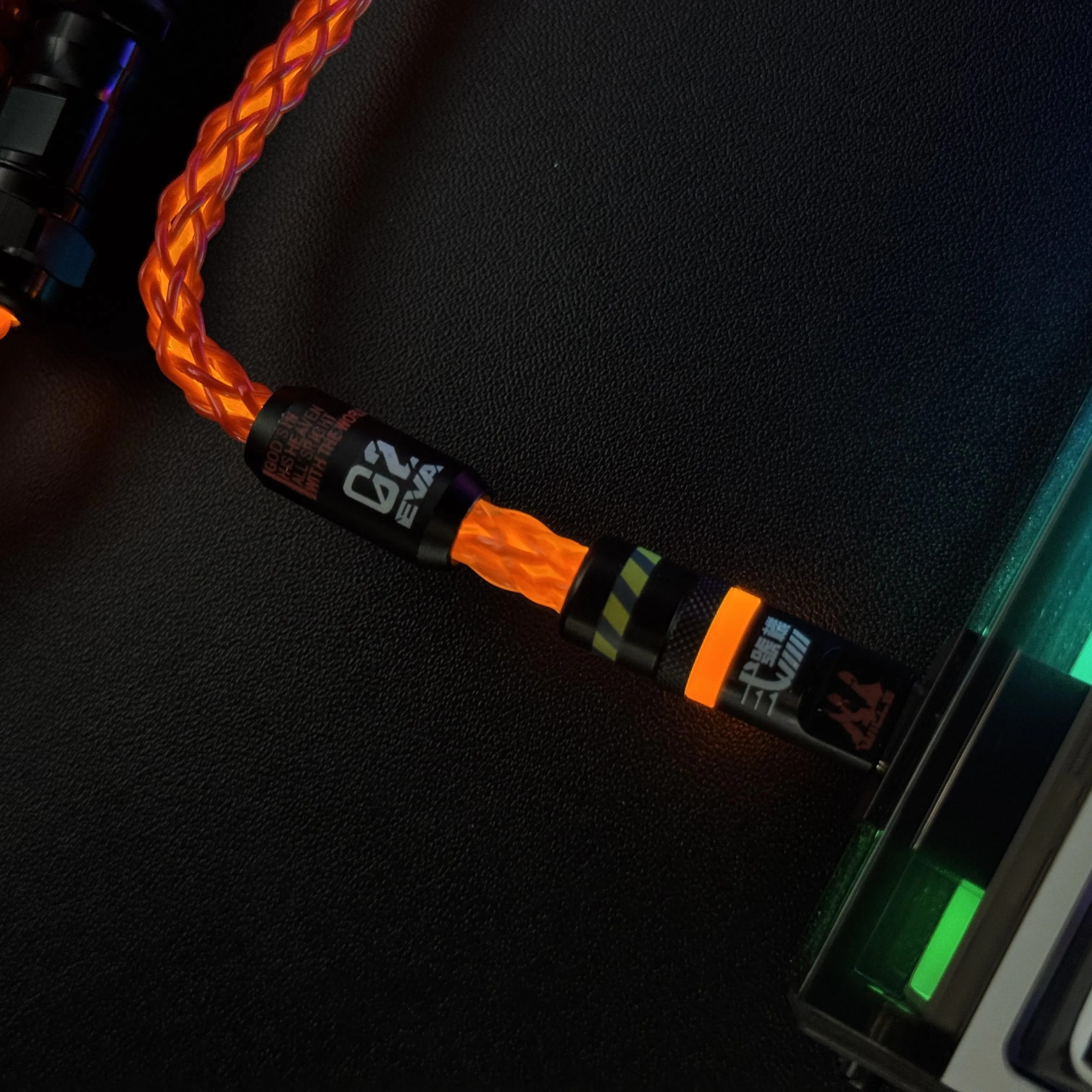 Red Orange Theme 8K RGB Aviation Cable with Counterweight Rod 1.5M Customized Magnetic Axis Keyboard Cable High End Data Cables