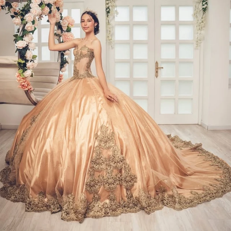 

Champagne Shiny Ball Gown Quinceanera Dresses Applique Lace Beading Crystal Tull Corset Off Shoulder Sweet 16 Dress vestidos 15