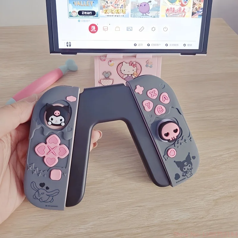 Penjualan terlaris Kuromi Cinnamoroll Pochacco Switch Ns/pegangan oled casing pelindung anti-jatuh aksesoris Digital hadiah tokoh Anime lucu